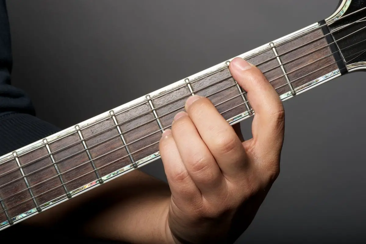 B Chord On Guitar: 5 Ways To Play (Easy to Less) + 3 Tips That Work