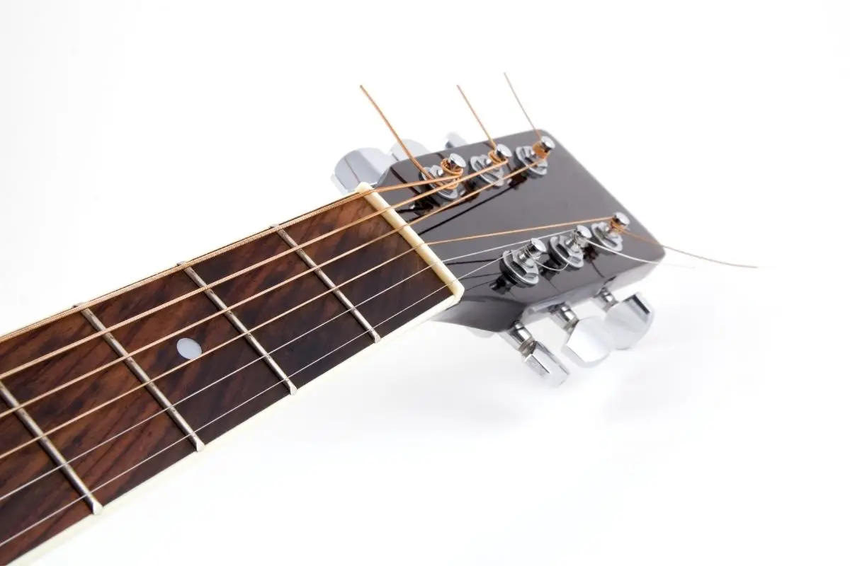 Parts Of An Acoustic Guitar: Head Stock, Tuning Keys And What Are Included