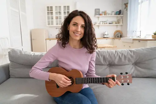How to Play Ukulele with Long Nails